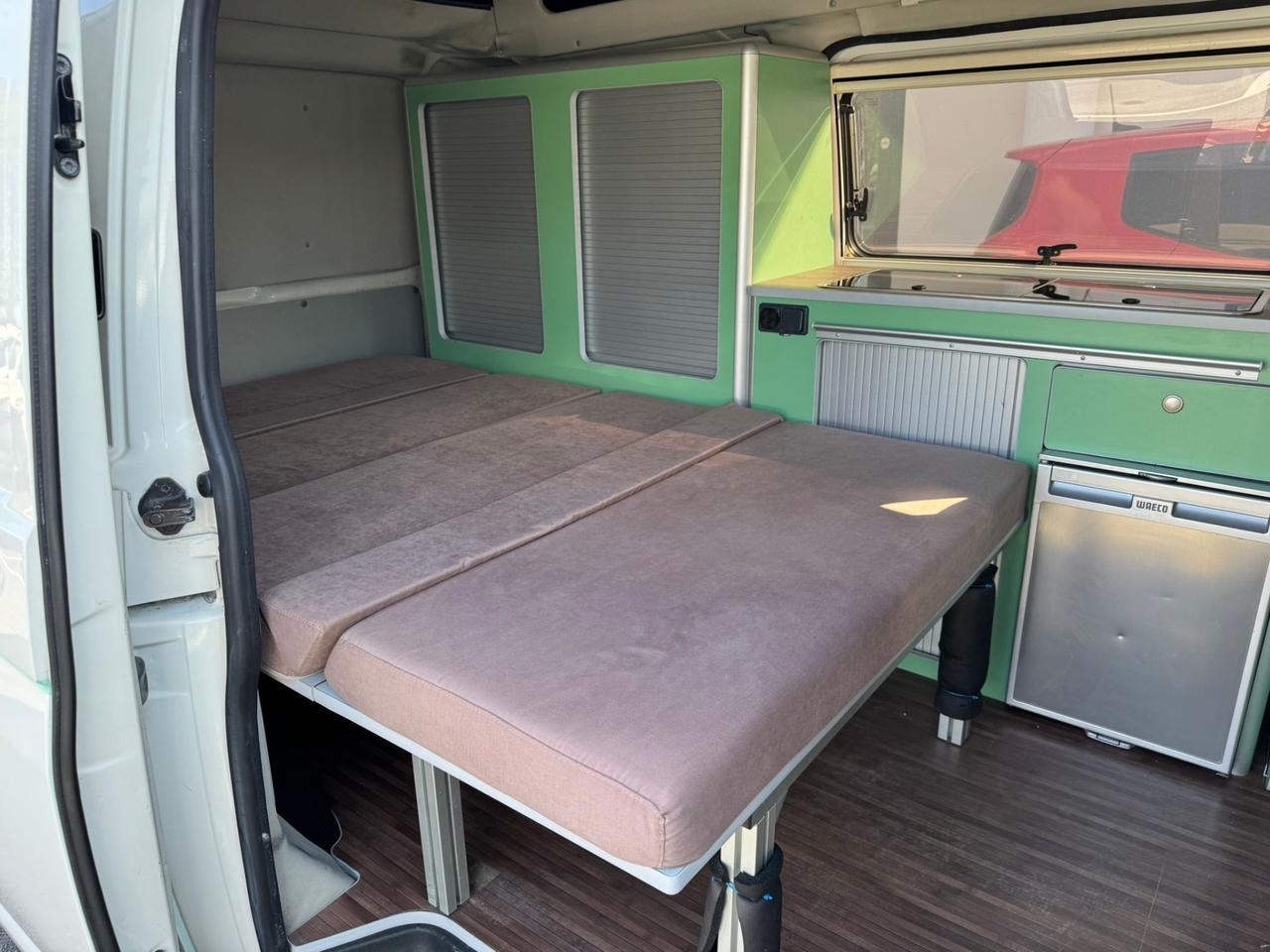 Volkswagen Transporter 1.9 TDI Camper