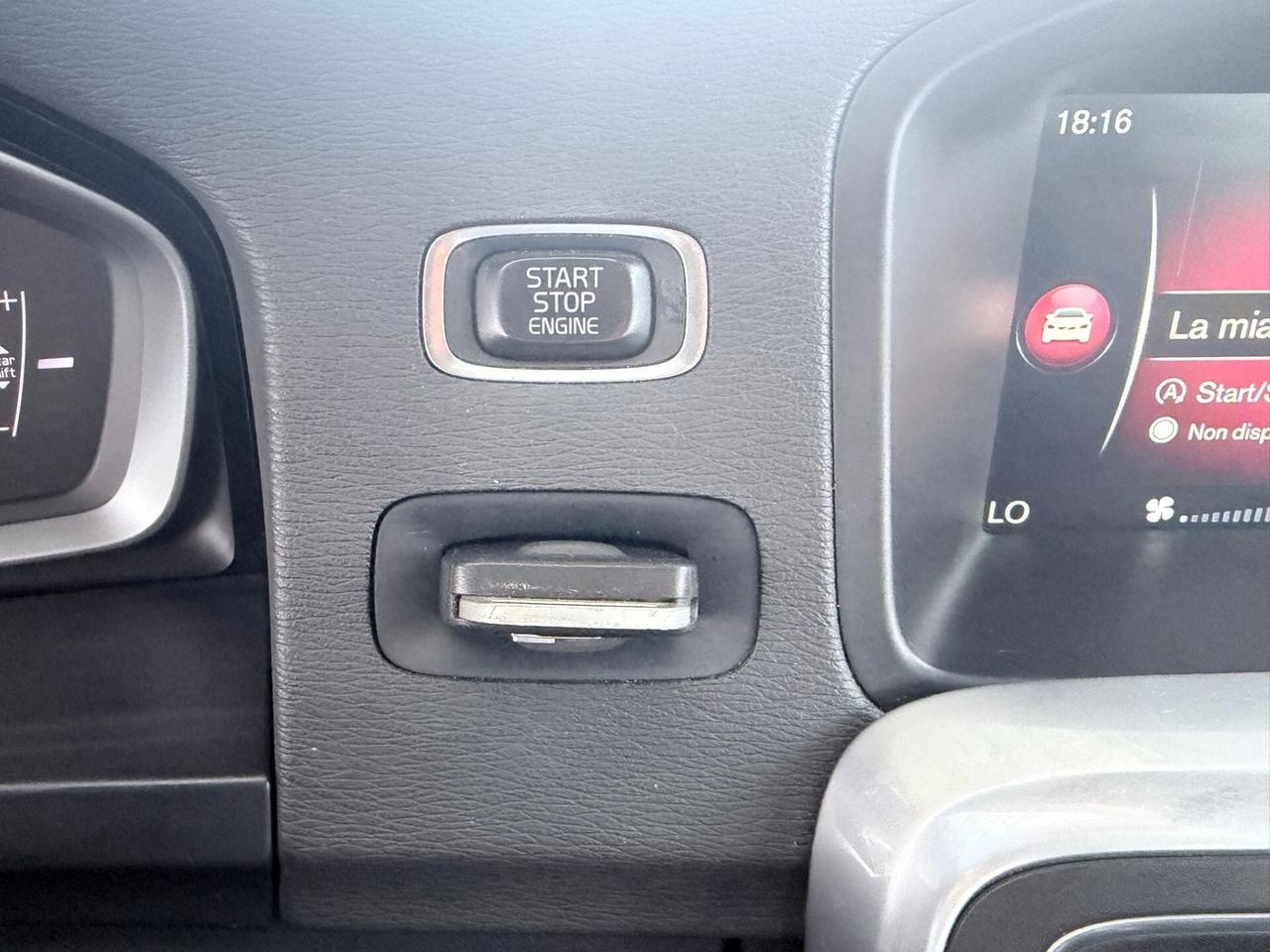 Volvo S60 D2 Geartronic Summum