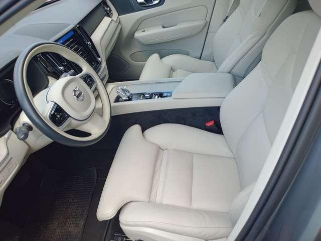 Volvo XC60 XC60 2.0 b4 Inscription awd auto