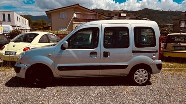 Renault Kangoo 1.5 dCi/84CV 5p. Pampa Luxe