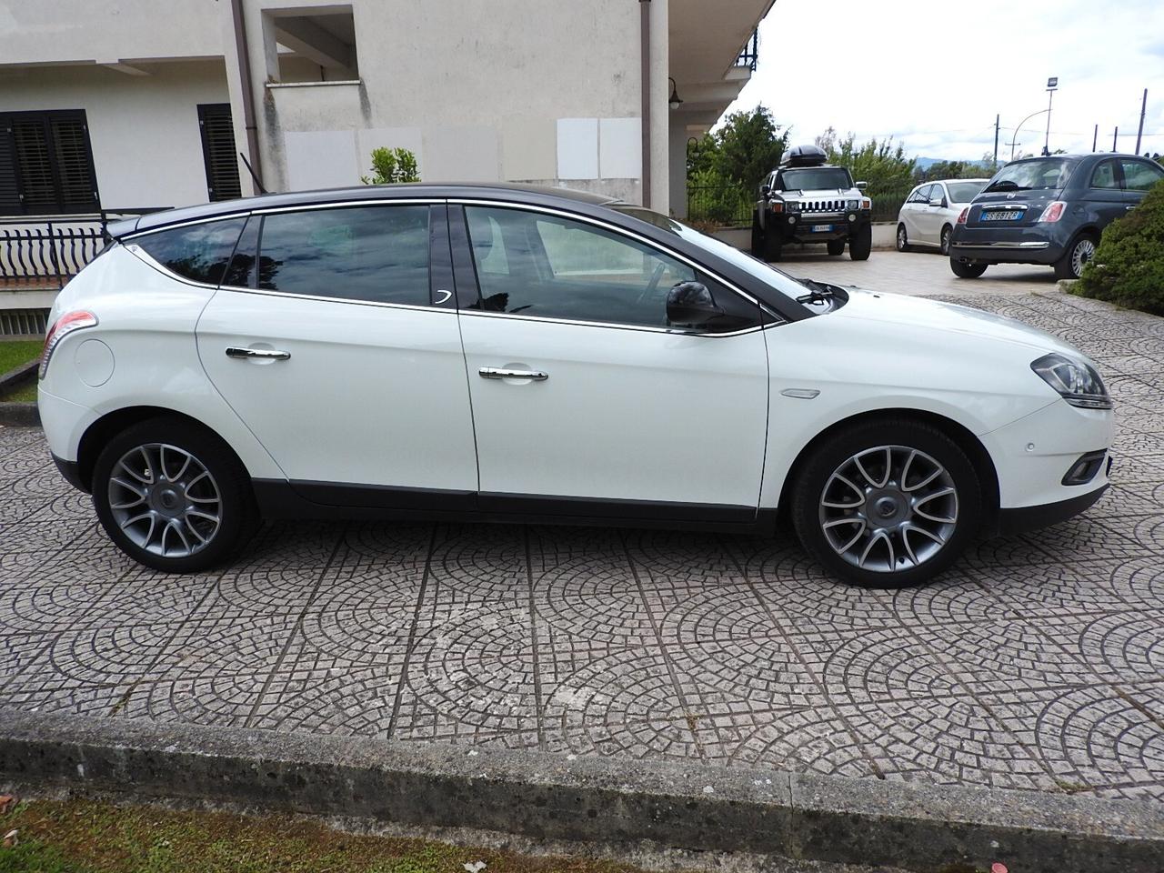 Lancia Delta 1.6 MJT Platinum