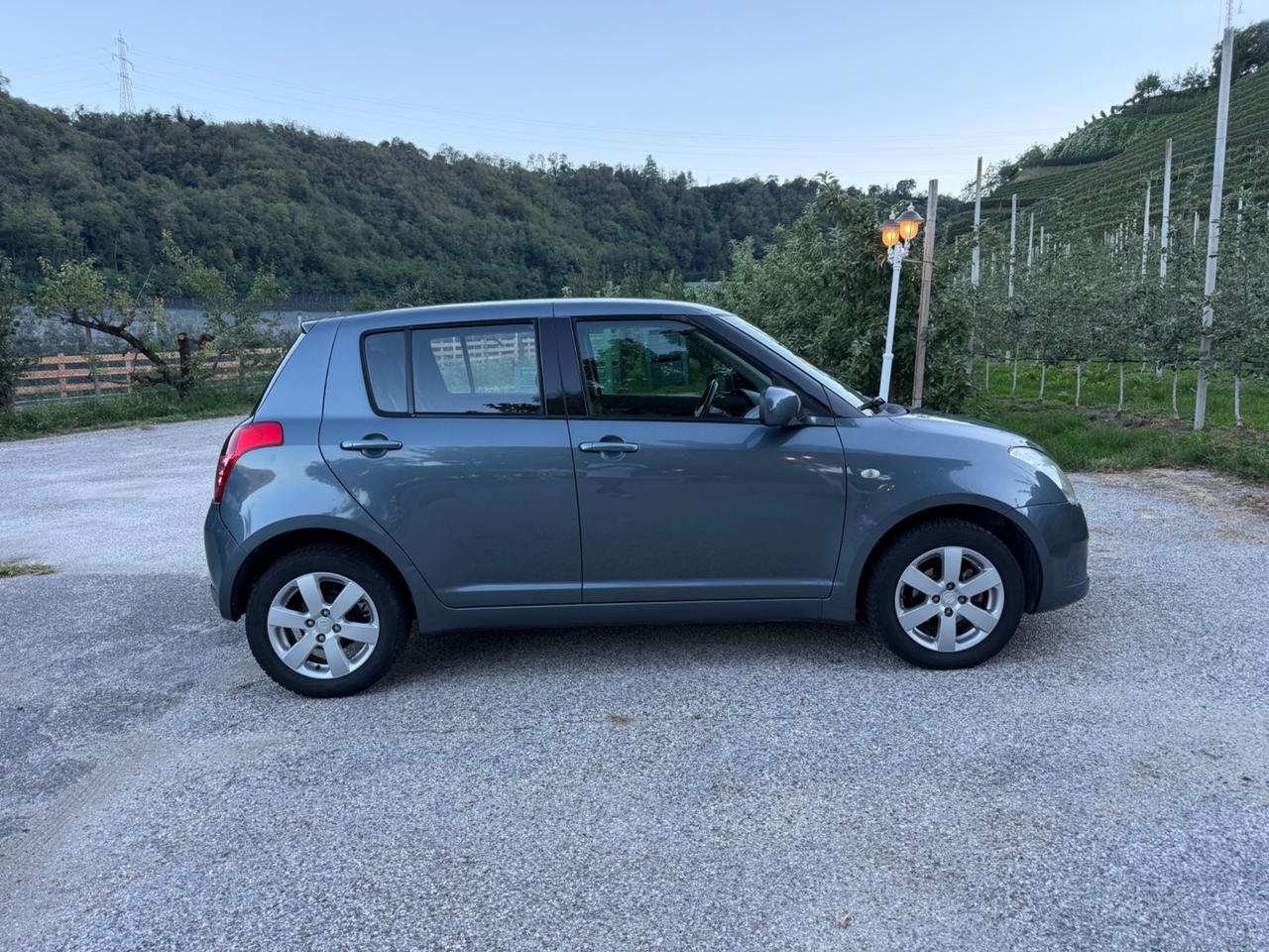 Suzuki Swift 1.3 4x4 5p. GL