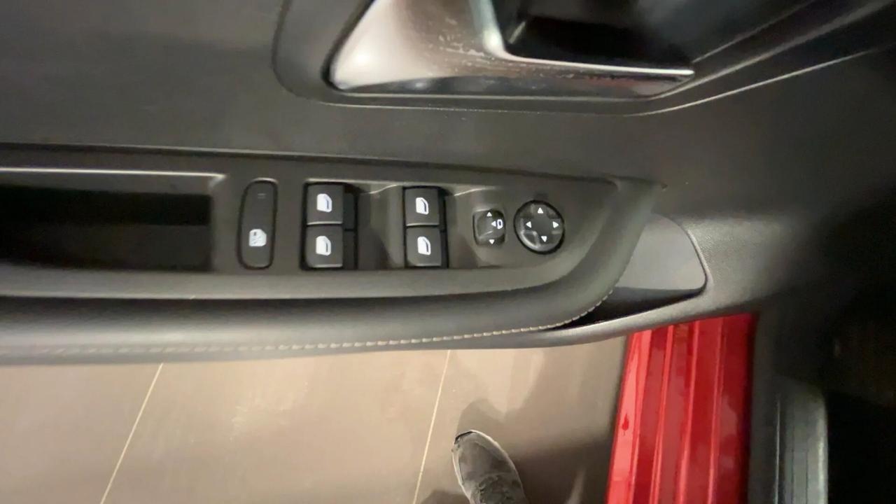 Peugeot 208 PureTech 100 Stop&Start 5 porte Allure