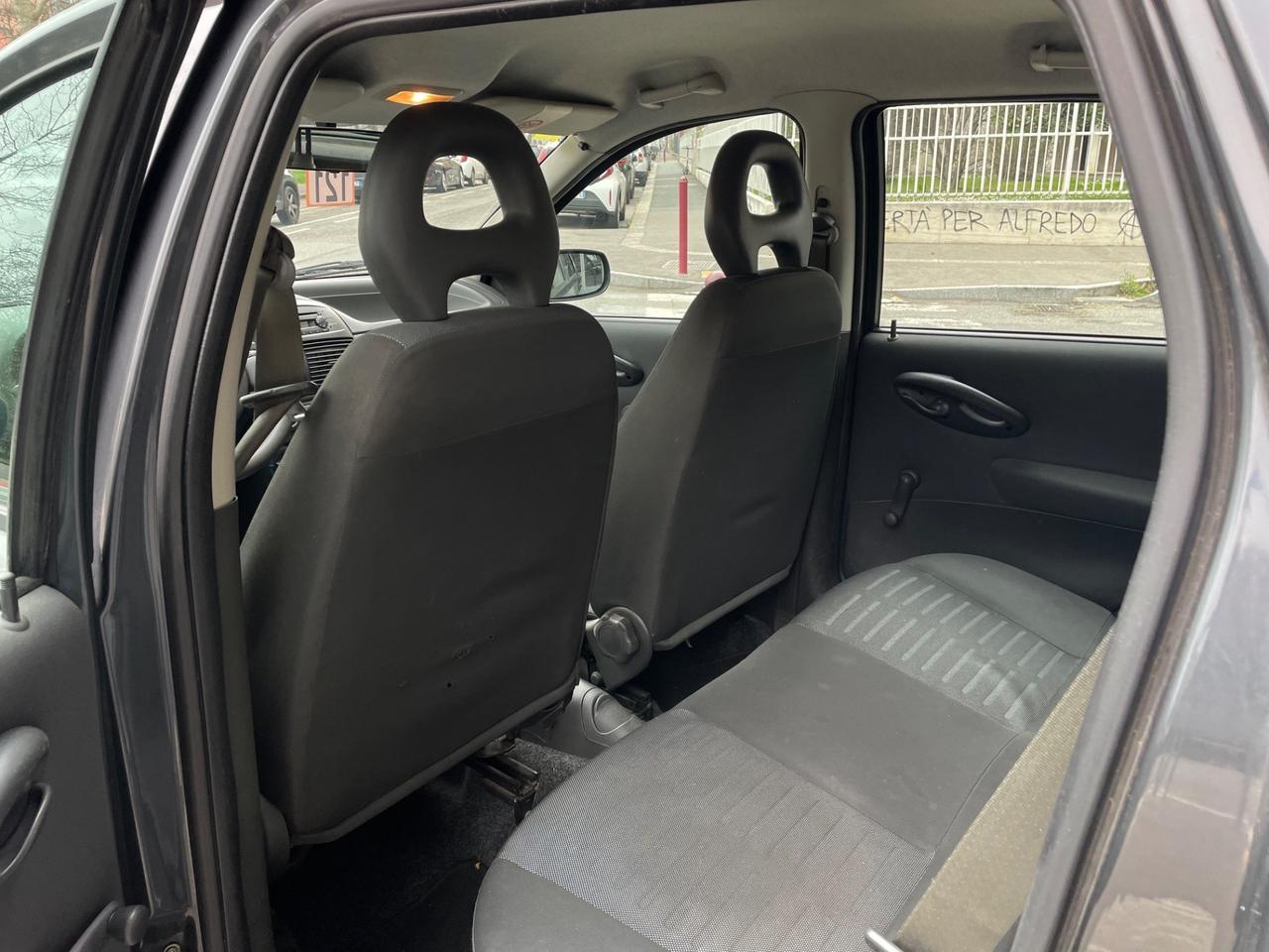 Fiat Punto Classic 1.2 5 porte/1PROP/GARANZIA 12 MESI