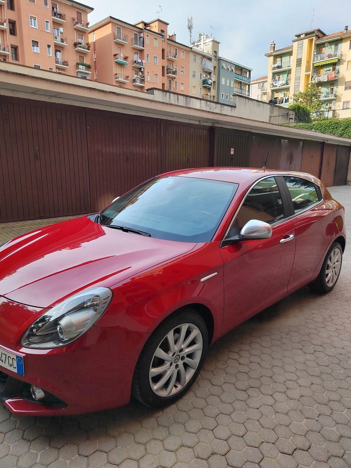 Alfa Romeo Giulietta 1.6 JTDm-2 120 CV Distinctive