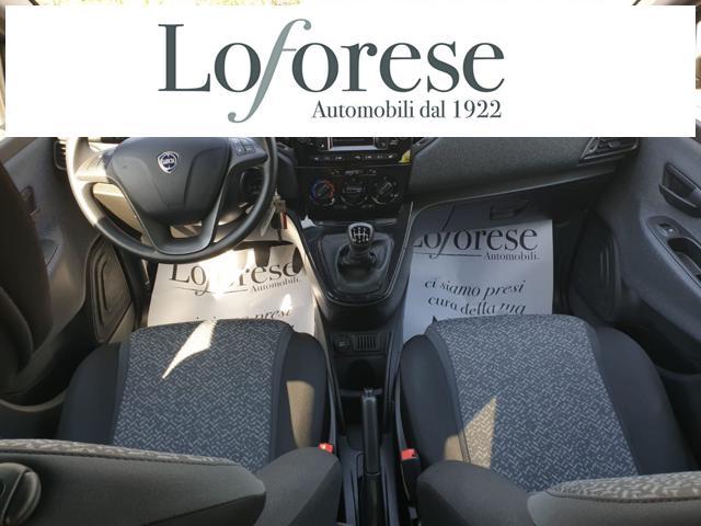 LANCIA Ypsilon 1.0 FireFly 5 porte S&S Hybrid Silver