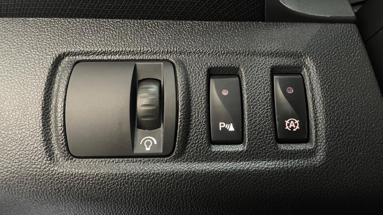 Renault Clio TCe 120CV EDC Start&Stop 5 porte Energy Intens