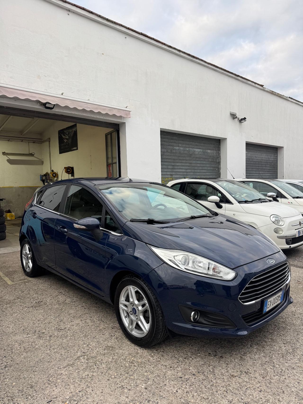 Ford Fiesta 1.5 TDCi 75CV 5 porte Titanium