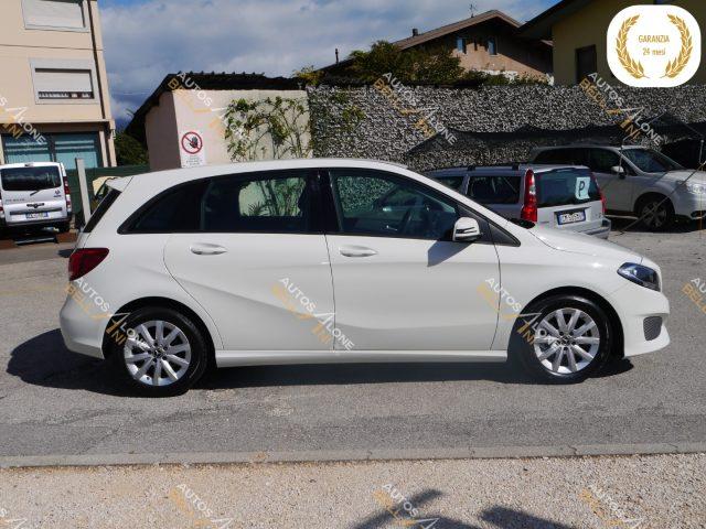 MERCEDES-BENZ B 180 d Executive