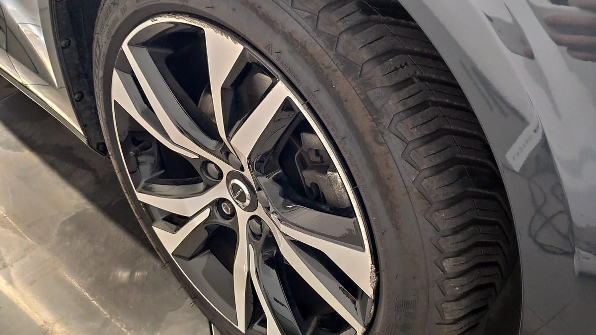 VOLVO V60 B4 Mild Hybrid Automatico Core
