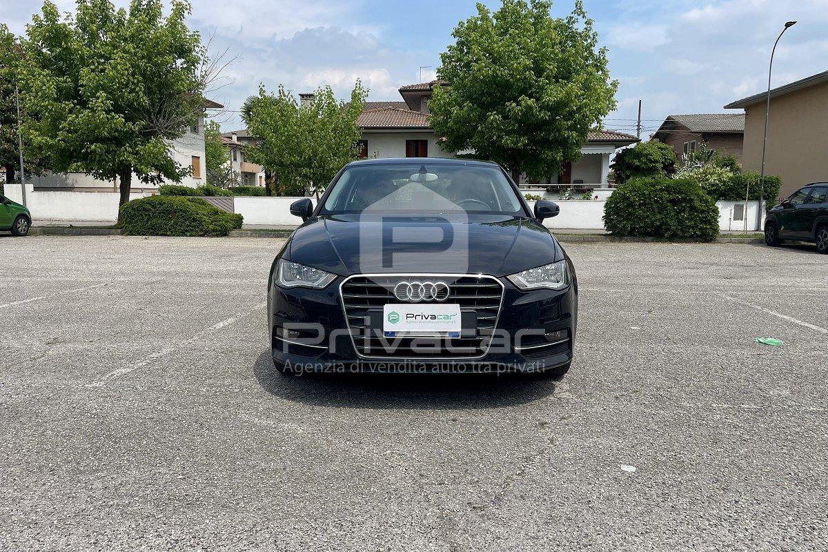 AUDI A3 1.6 TDI Attraction