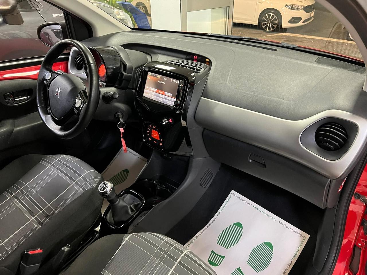 Peugeot 108 1.0 VTi 68 5 Porte Allure EURO6