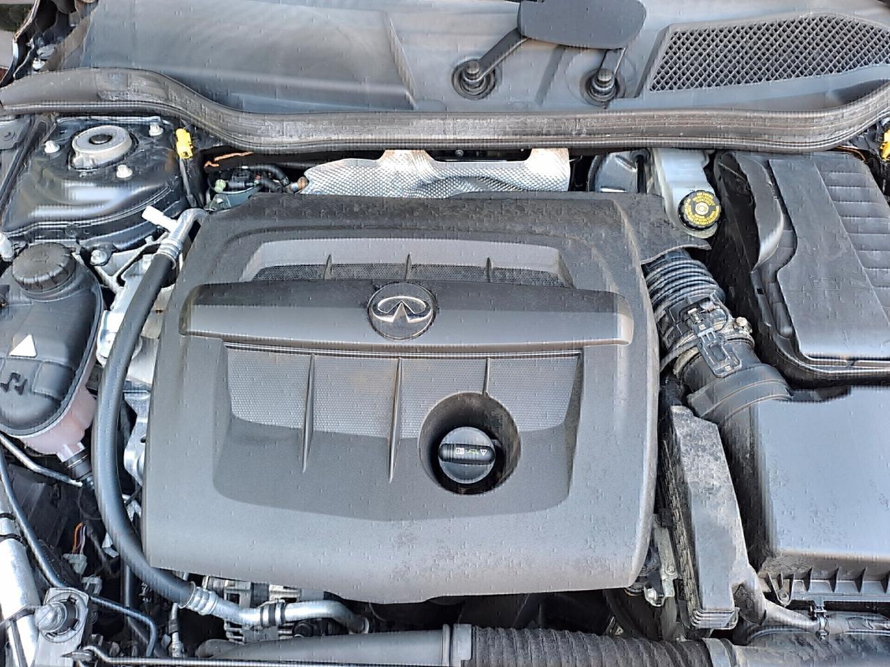 Infiniti Q30 1.5 diesel Premium