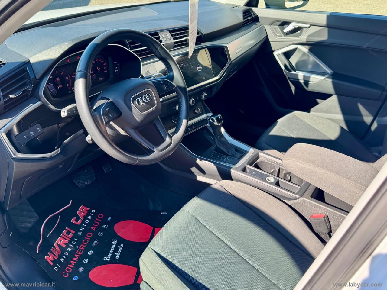 AUDI Q3 35 TDI S tronic