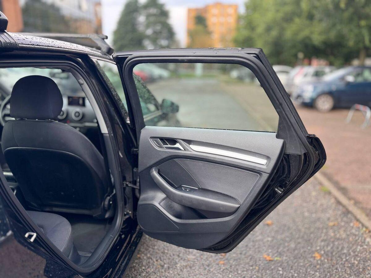 Audi A3 Sportback A3 SB 30 1.0 tfsi Business 116cv my19