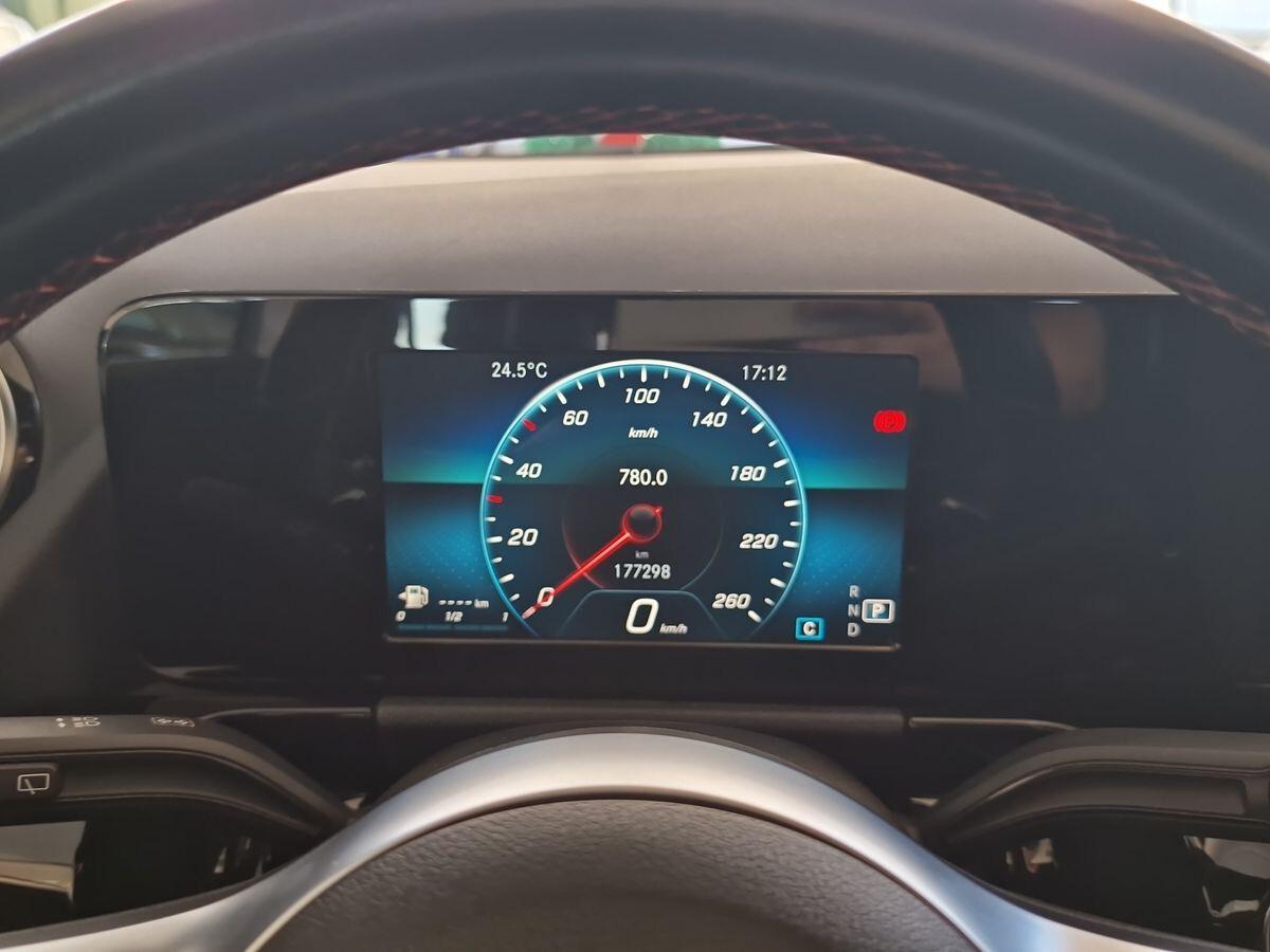 MERCEDES CLASSE B 180 D 1.5 PREMIUM
