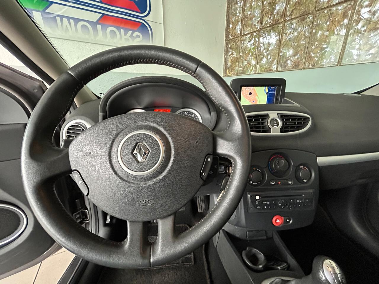 Renault Clio 1.2 16V 5 porte Dynamique