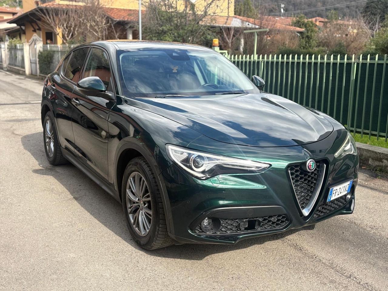 Alfa Romeo Stelvio 2.2 Turbodiesel 180 CV AT8 RWD Executive