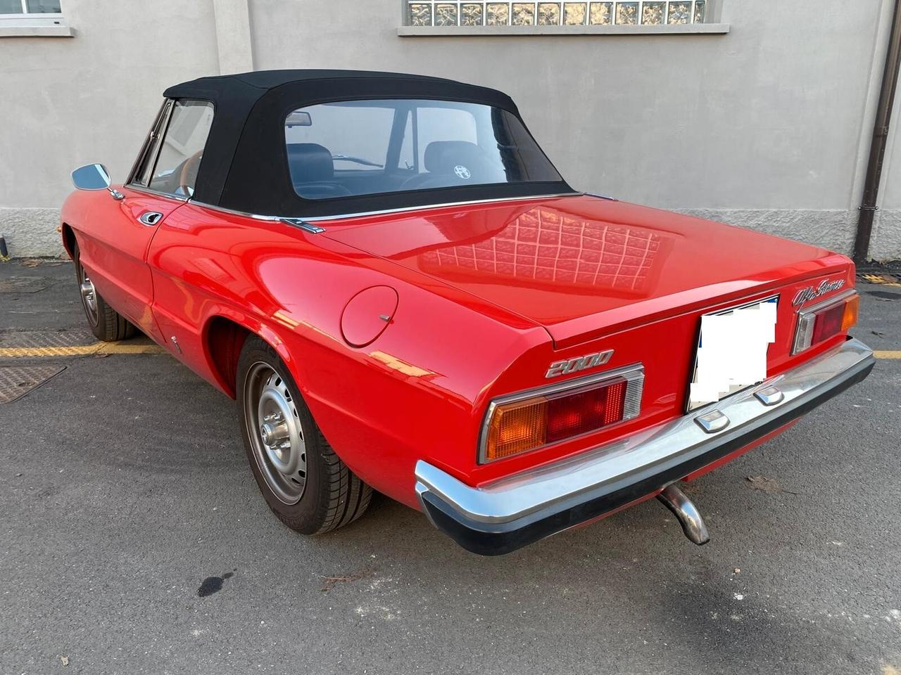 Alfa Romeo Spider 2.0 Veloce