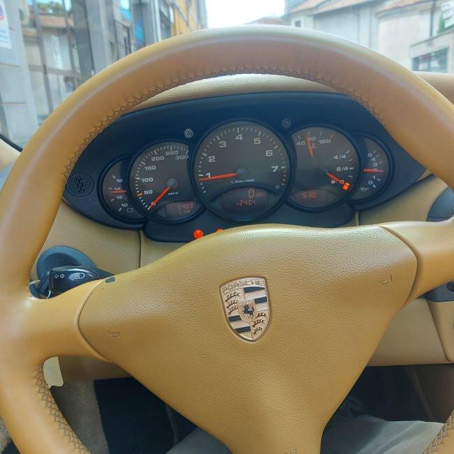 Porsche 911 Carrera cat Cabriolet 996