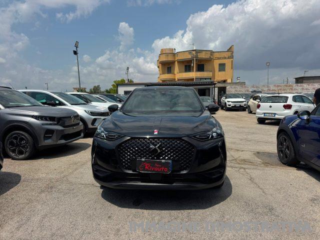 DS AUTOMOBILES DS 3 Crossback BlueHDi 100 So Chic