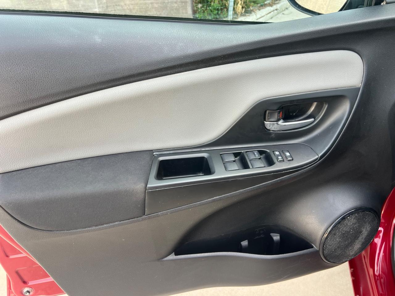 Toyota Yaris 1.5 Hybrid 5 porte Active FINANZIABILE