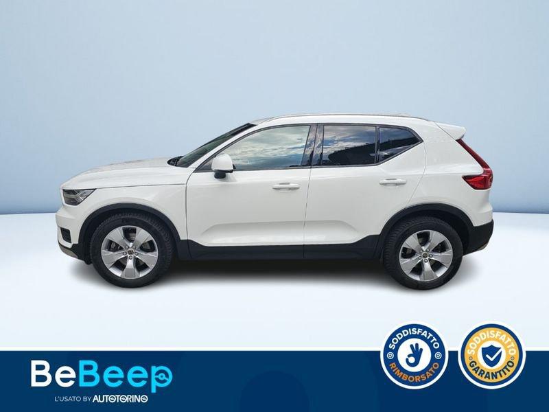 Volvo XC40 2.0 D4 MOMENTUM PRO AWD GEARTRONIC MY21