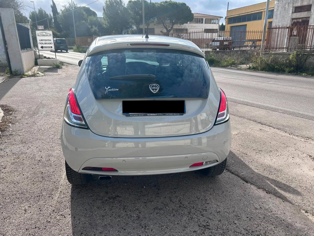 Lancia Ypsilon 1.2 allestimento Mya