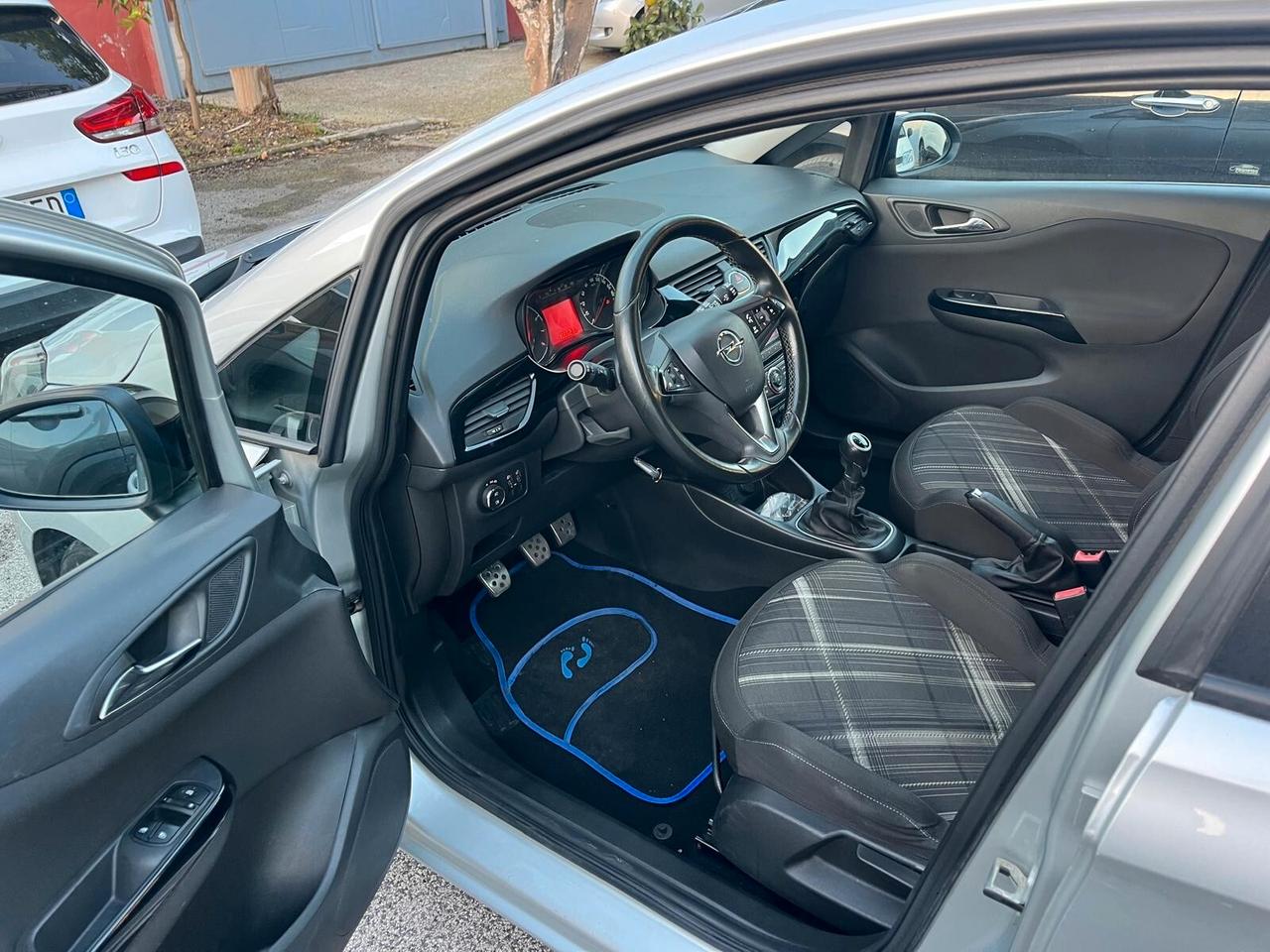 Opel Corsa 1.2 5 porte Innovation GPL