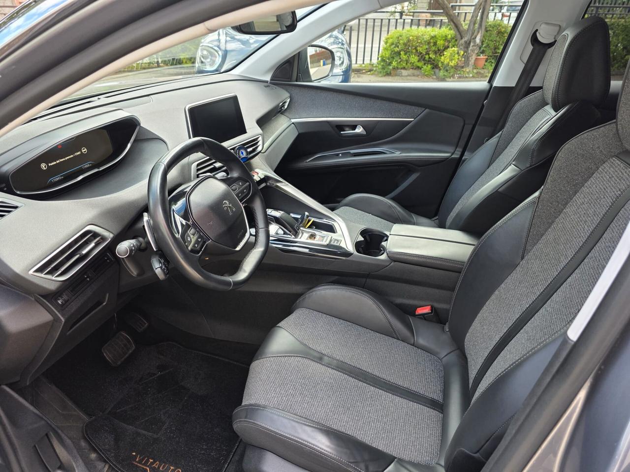 Peugeot 3008 BlueHDi 130 S&S EAT8 Allure
