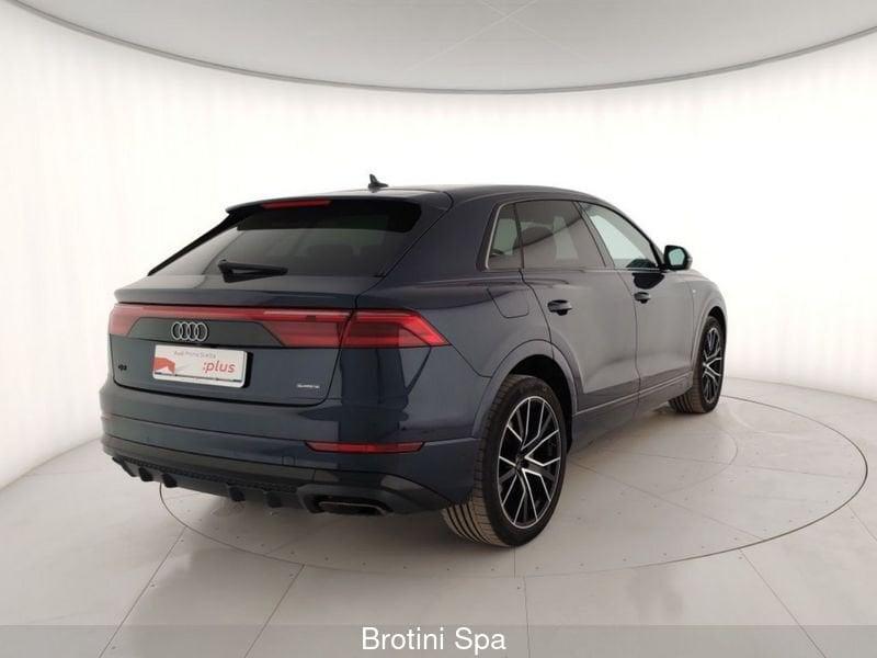 Audi Q8 50 TDI 210kW quattro tip. S Line Edition