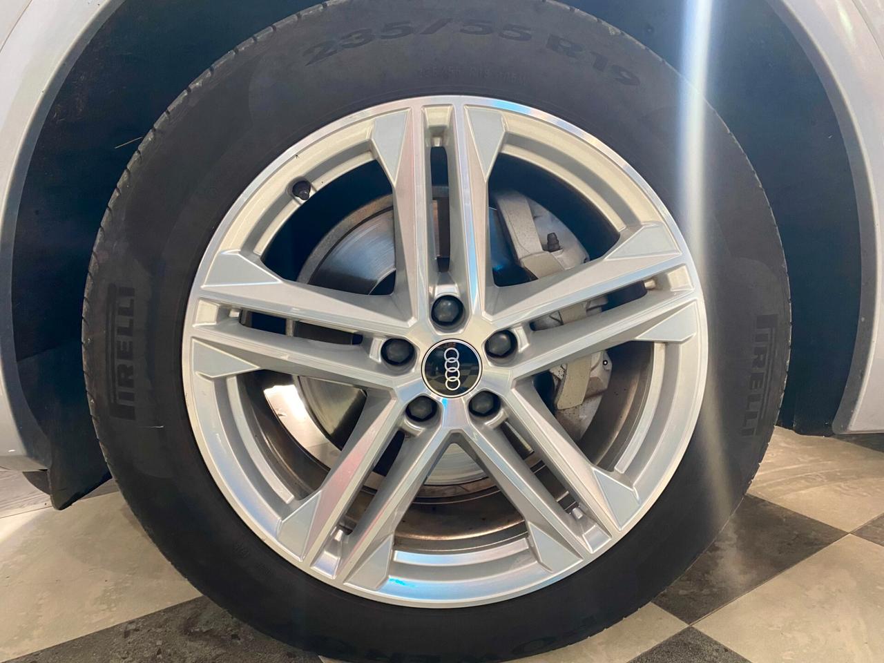 Audi Q5 35 TDI S tronic line-2023