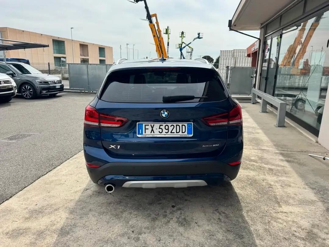 Bmw X1 sDrive18i xLine