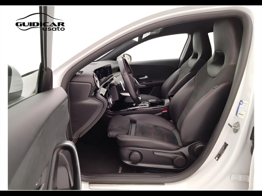 Mercedes-Benz Classe A - W177 2018 - A 180 d Premium auto