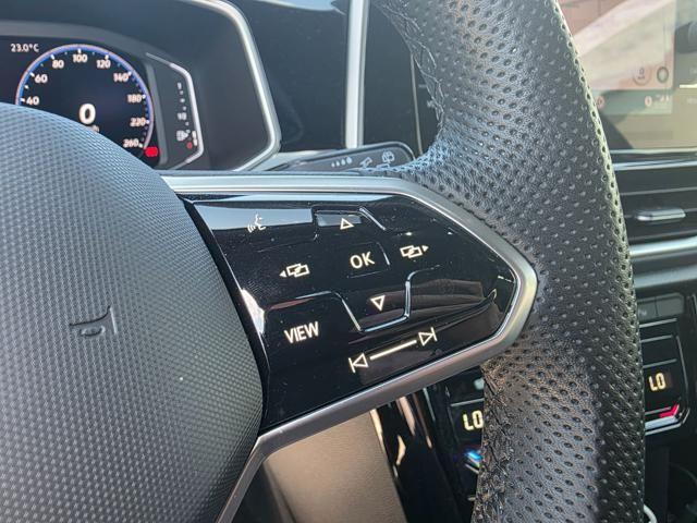 VOLKSWAGEN T-Roc 1.5 TSI ACT R-Line