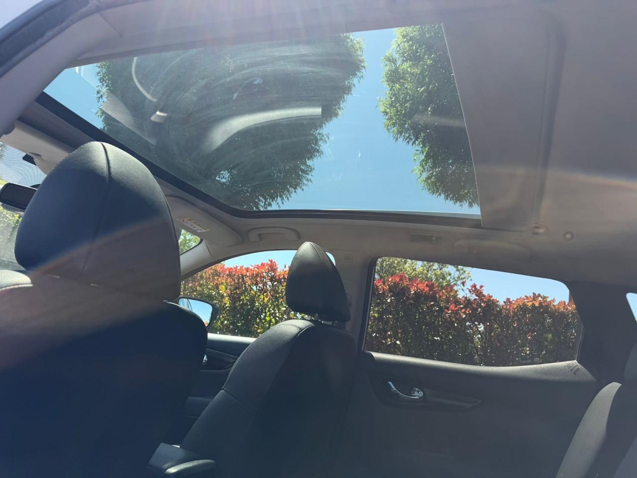 Nissan Qashqai 1.5 dCi Tekna FULL OPTIONAL !