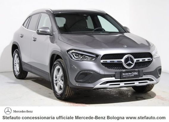 MERCEDES-BENZ GLA 200 d Automatic Sport