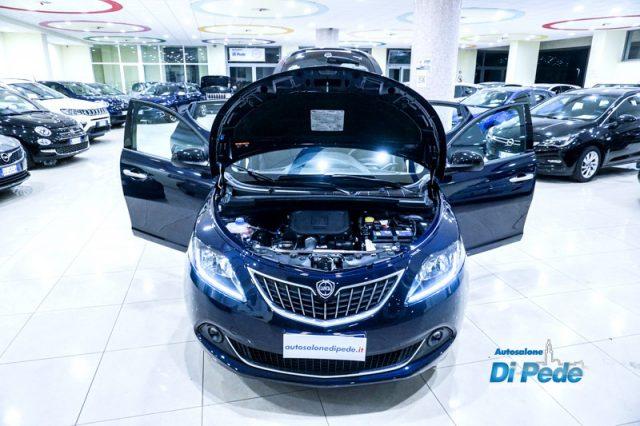 LANCIA Ypsilon 1.0 FireFly 5 porte S&S Hybrid Ecochic Gold