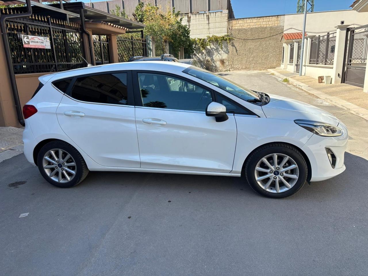 Ford Fiesta 1.5 TDCi 5 porte Titanium