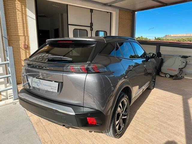 Peugeot 2008 PureTech 100 S&S Allure Navi Pack
