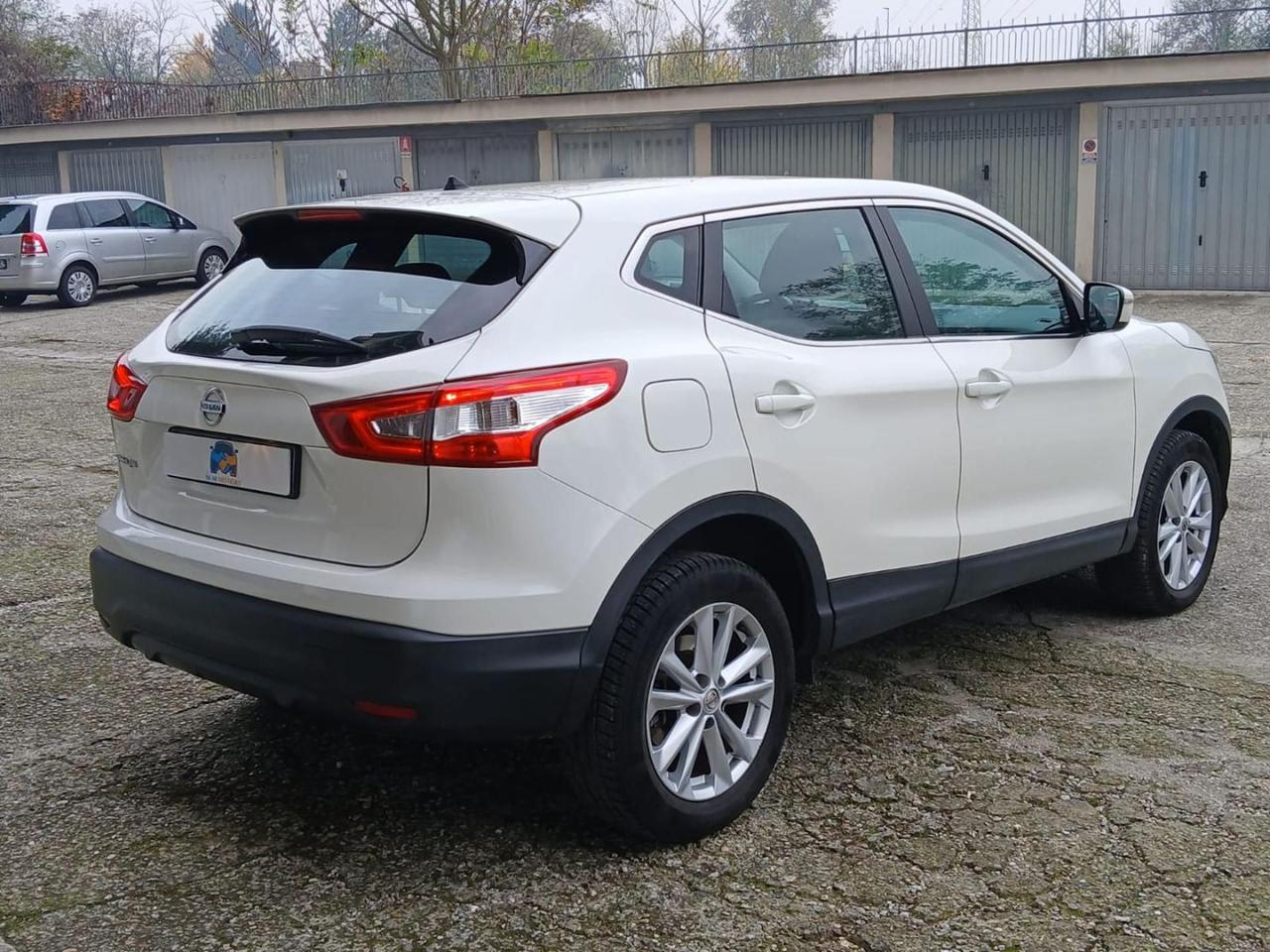 NISSAN Qashqai 1.6 dCi 2WD N-Vision PROMMO
