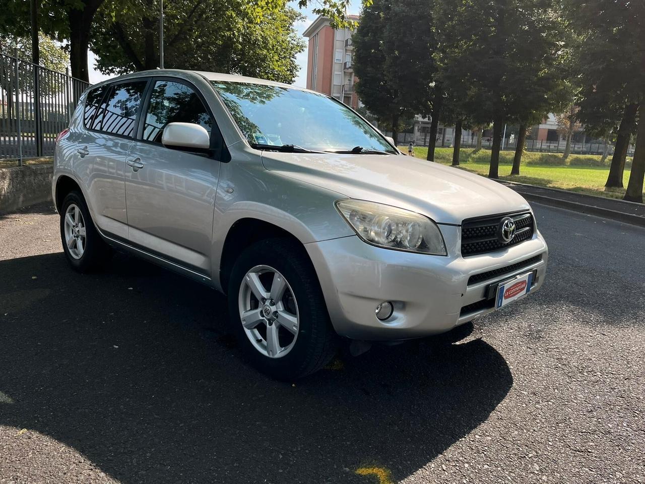 Toyota RAV 4 RAV4 2.2 D-4D 136 CV