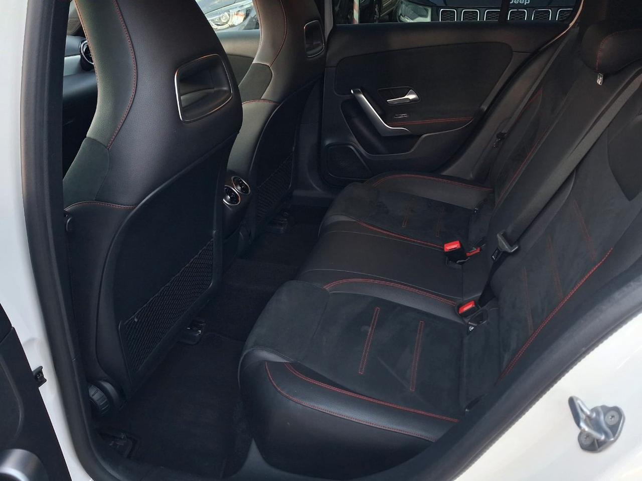Mercedes A 180 D Premium 7G-DCT pacchetto Night