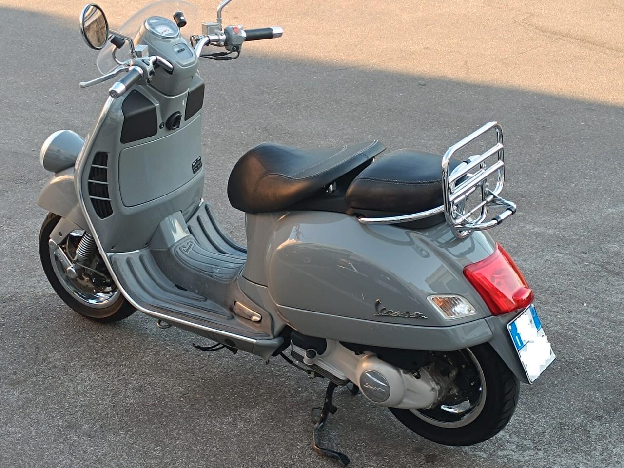 Vespa Gt 60 250 cc. Faro Basso Edizione Limitata