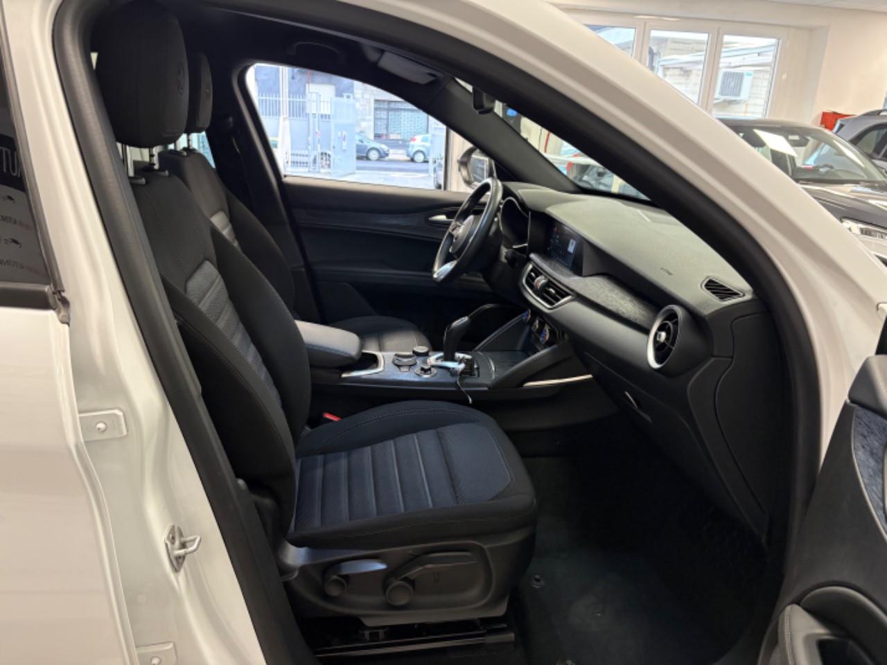 Alfa Romeo Stelvio 2.2 td Super Business AT8 Q4 190cv auto