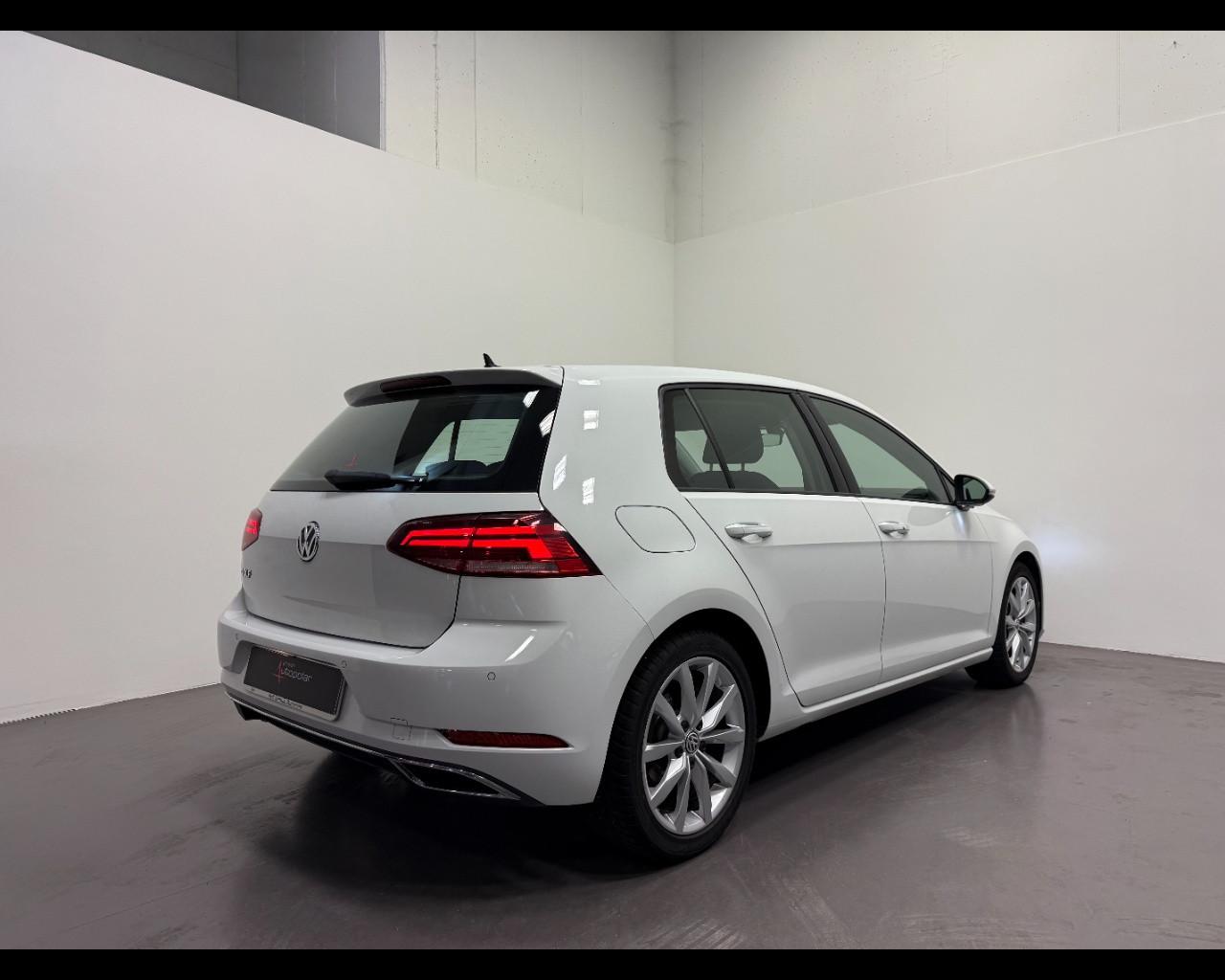 VOLKSWAGEN GOLF 1.6 TDI HIGHLINE DSG