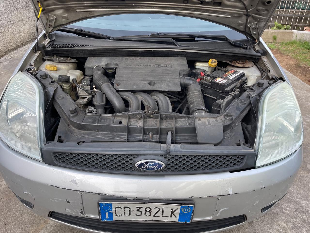 Ford Fiesta 1.2 benzina euro4 neopatentati
