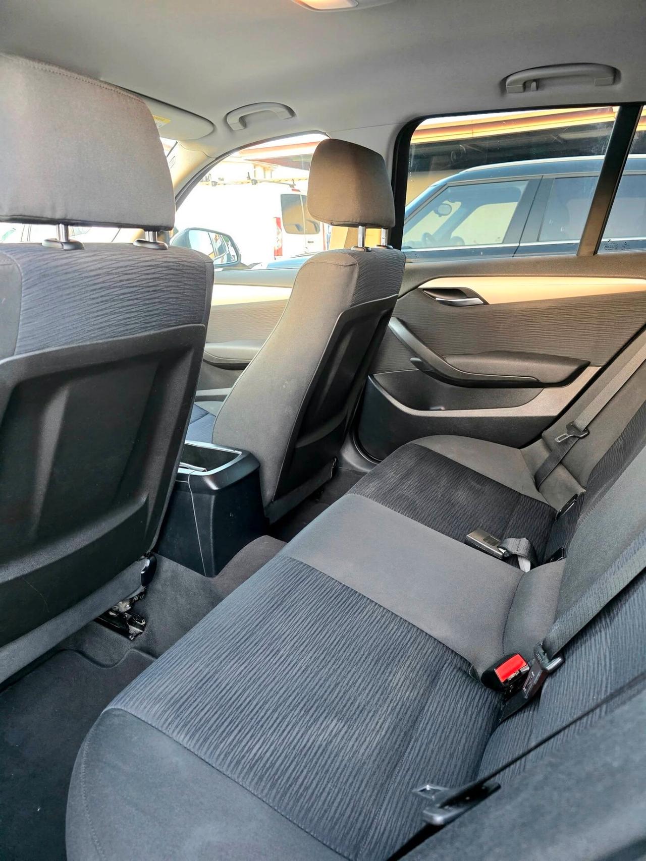 Bmw X1 16D S-Drive X Line