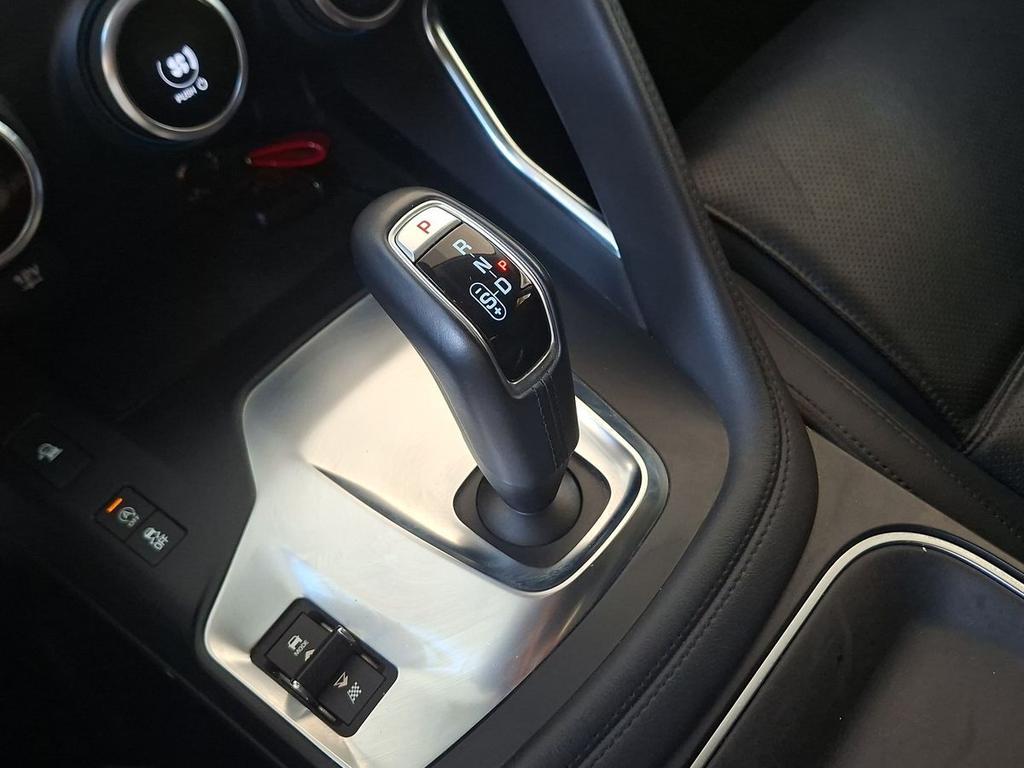 Jaguar E-Pace 2.0 D I4 S AWD Auto