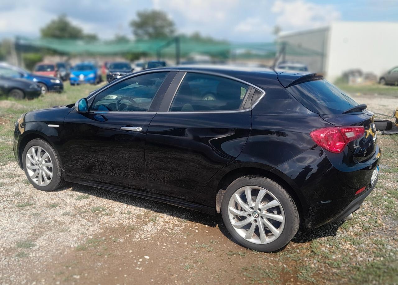 Alfa Romeo Giulietta 1.4 Turbo MultiAir Distinctive